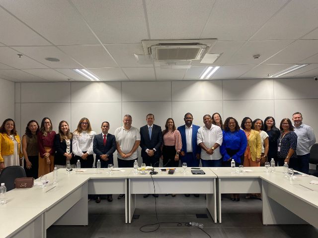 Sesab se reúne com representantes de instituições públicas para discutir avanços no Pacto Bahia pela Saúde