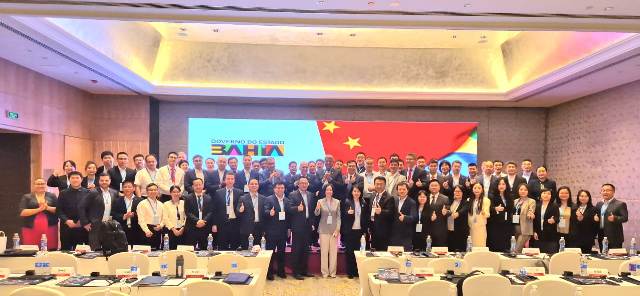 Governador se reúne com empresas chinesas que se instalarão na Bahia para fornecer peças à fábrica da BYD