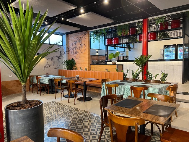 Restaurante em Salvador oferece 60 vagas de emprego