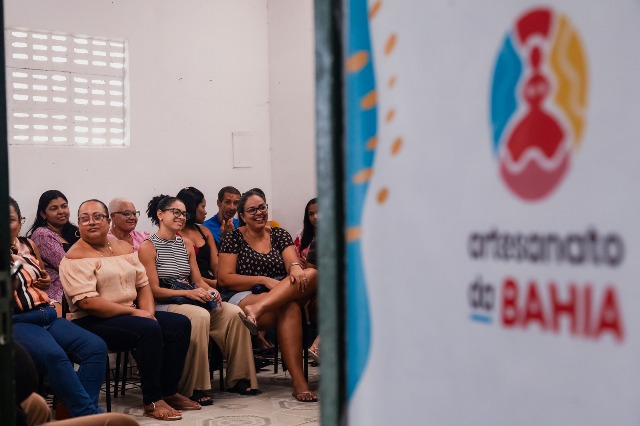 Artesanato da Bahia oferece cursos gratuitos para fortalecer a profissionalização de artesãs e artesãos