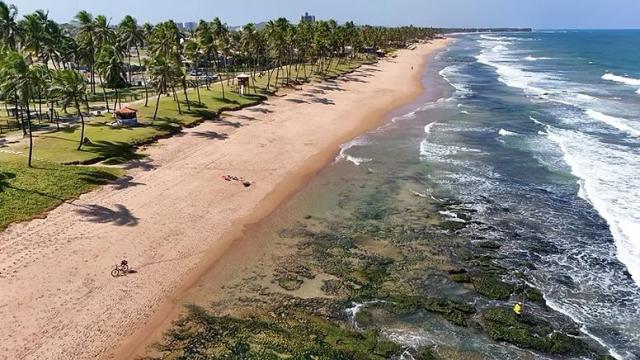 Vou na Praia transforma Vilas do Atlântico em palco de música, esporte e ações sociais