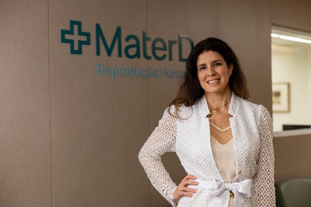 Congelamento de óvulos ganha força entre brasileiras que adiam a maternidade