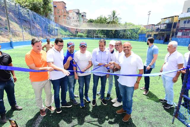 Prefeitura amplia acesso à prática esportiva em São Rafael após entrega de nova arena com grama sintética