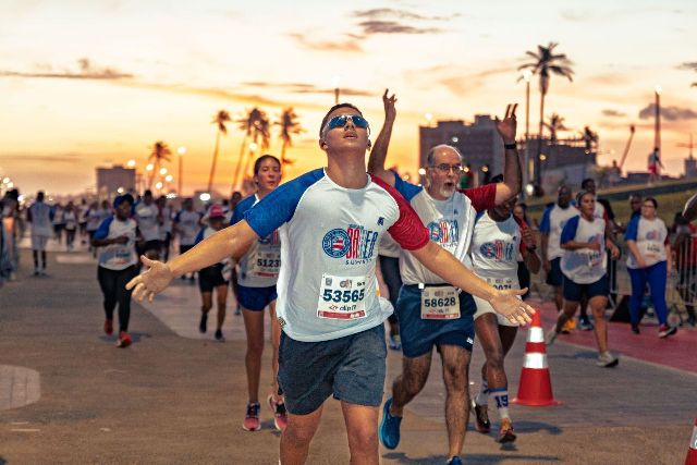 Com 11 mil participantes, Corrida do Bahêa quadriplica em um ano e anuncia edição na Fonte Nova