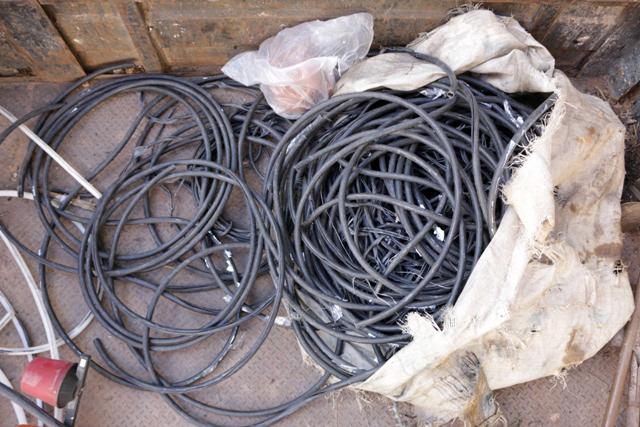 CREATOR: gd-jpeg v1.0 (using IJG JPEG v62), quality = 75