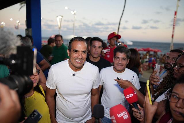 No Furdunço, Bruno Reis destaca inversão de data com Fuzuê, celebra sucesso do verão e projeta Carnaval 2026: “Vai ser lindo”