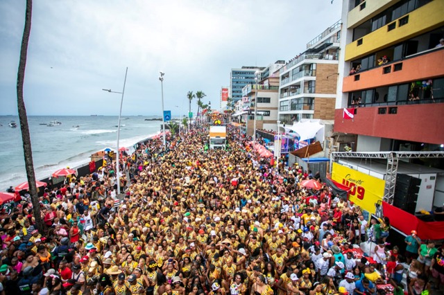 Justiça determina que o Olodum abre o desfile na Barra/Ondina neste domingo