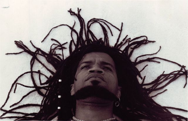 Espetáculo inédito marca estreia do Troféu Armandinho & Irmãos Macêdo e celebra legado de Carlinhos Brown