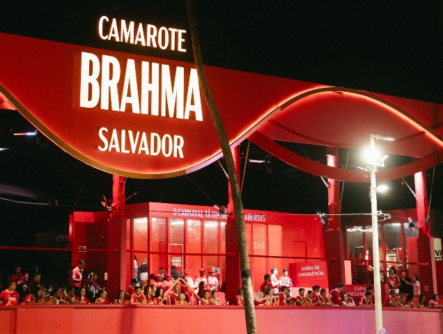 Camarote Brahma Salvador é eleito o melhor do Carnaval 2026 no Troféu Armandinho e Irmãos Macedo