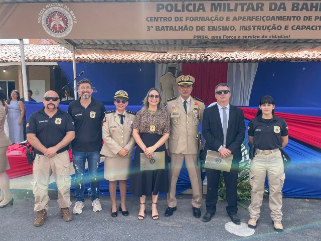 Delegados da Polícia Civil são homenageados em Juazeiro