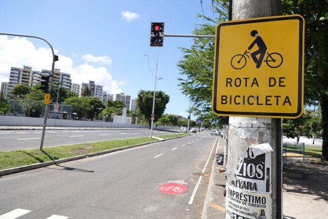 Prefeitura amplia ciclorrotas e projeta 50 km de infraestrutura cicloviária por semestre em Salvador