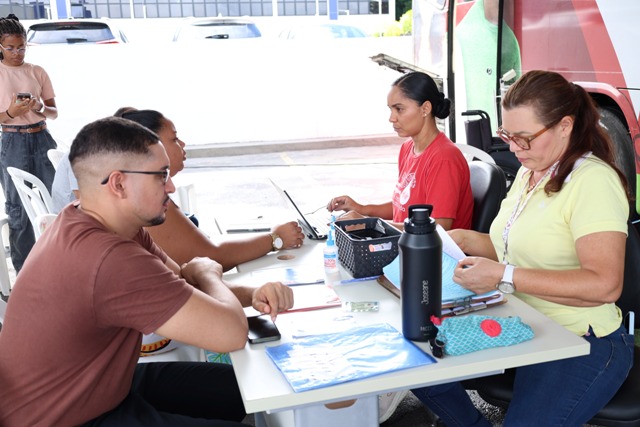 Hemoba amplia coleta de sangue com hemóvel e posto temporário em Salvador