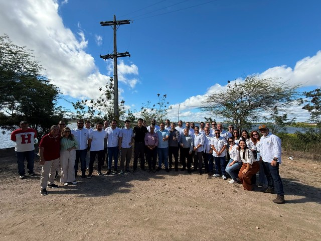 Em momento inédito, projeto de nova ponte é discutido em visita de comitiva do Governo do Estado da Bahia e engenheiros chineses