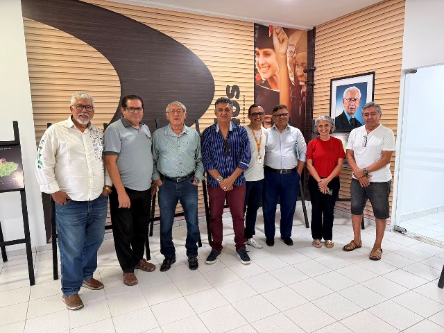 ALPA – Academia de Letras de Paulo Afonso e IGH – Instituto Geográfico e Histórico de Paulo Afonso visitam a 1ª ExpoMapas da UniRios