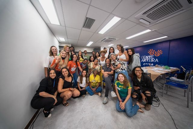 Conexão das Artes estreia com oficina de Bel Borba e vagas esgotadas na CAIXA Cultural Salvador – Unidade Pelourinho