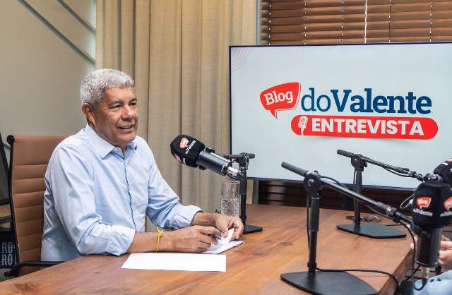 Jerônimo reafirma compromisso com universalização ensino integral e destaca redução do abandono escolar na Bahia