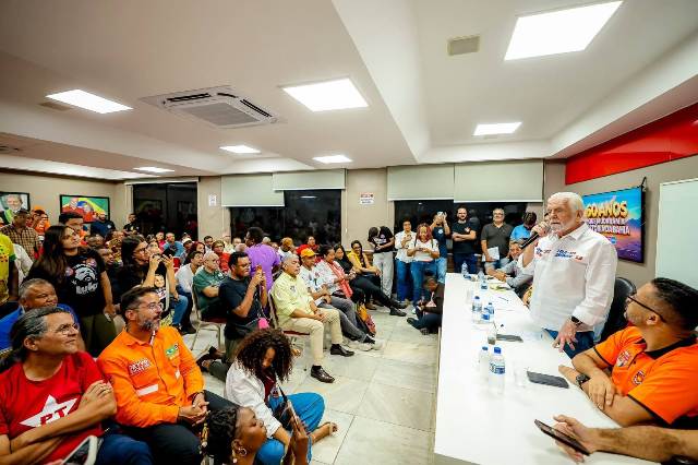 Wagner celebra avanço da PEC 6×1 no Senado e atribui vitória ao grito das ruas