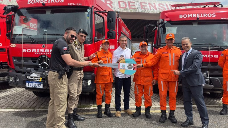 15º BBM recebe nova viatura de combate a incêndio e salvamento