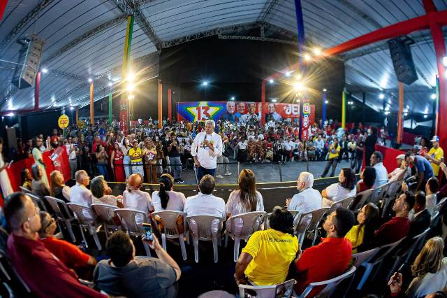 Em encontro com evangélicos em Salvador, Jerônimo reafirma compromisso com liberdade religiosa: “Não vamos aceitar igrejas serem desrespeitadas”