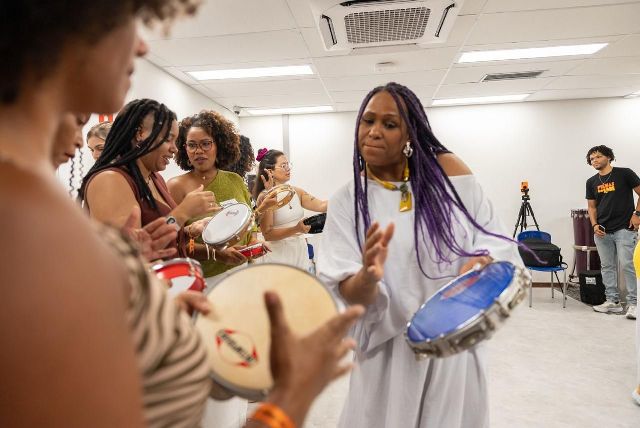 Conexão das Artes encerra programação com oficina de Armandinho Macêdo na CAIXA Cultural Salvador