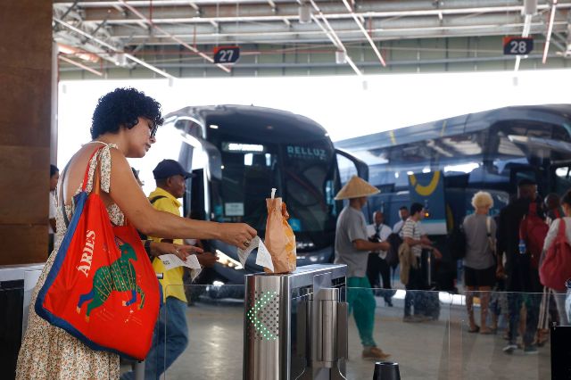 Saiba como utilizar o transporte gratuito garantido pelo Governo da Bahia no 2º turno