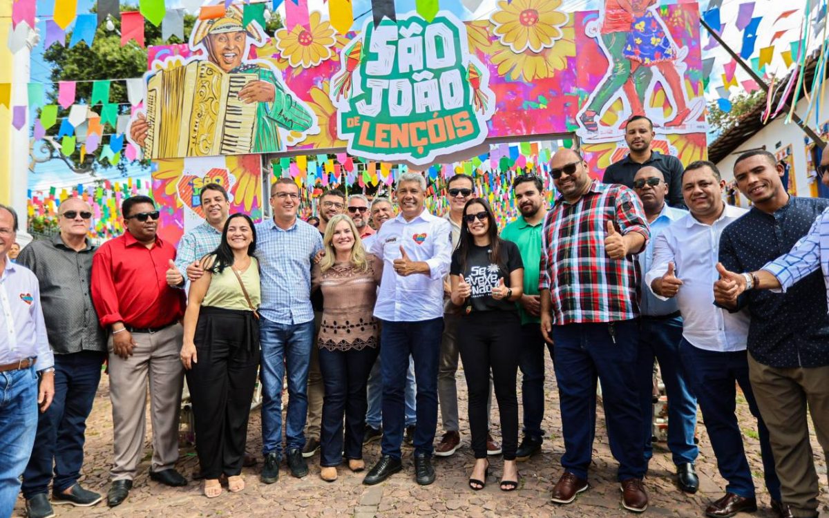 São João: Jerônimo Rodrigues e Geraldo Júnior reúnem mais de 90 prefeitos em caravana pelo interior da Bahia