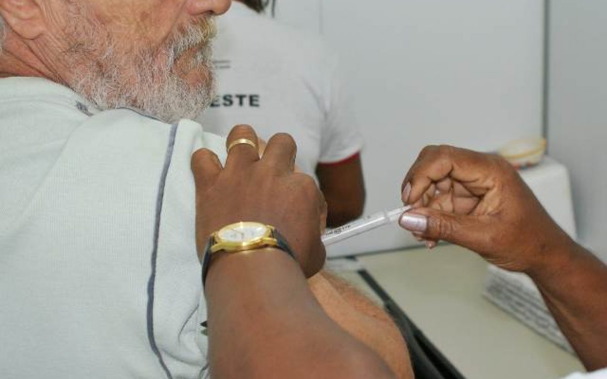 Bahia se mobiliza para o Dia D de vacinação contra a gripe neste sábado (10)