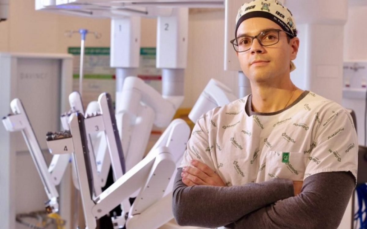 Cirurgia robótica para tratamento do câncer de pulmão reduz riscos e acelera recuperação