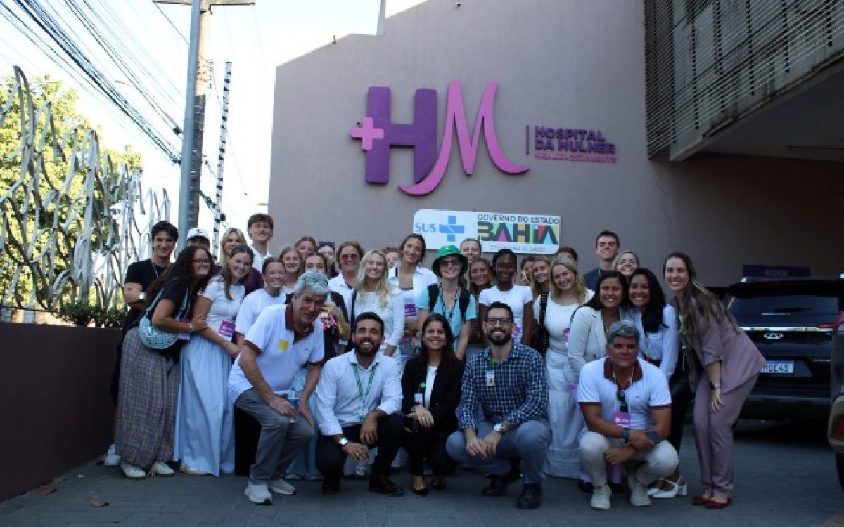 Hospital da Mulher recebe estudantes de universidades americanas em visita acadêmica a Salvador