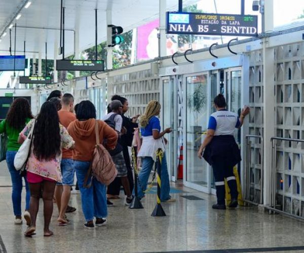 CREATOR: gd-jpeg v1.0 (using IJG JPEG v62), quality = 75