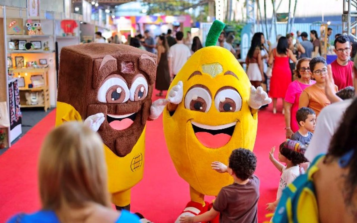 Chocolat Bahia promove ações sociais com mulheres e estudantes da rede municipal de Ilhéus