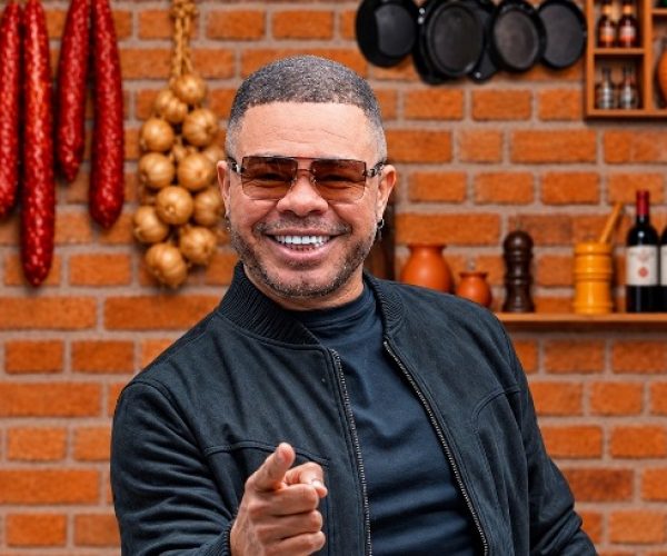 Cinho Silva lança audiovisual “Birosca do Cinho” com 16 faixas e participações especiais