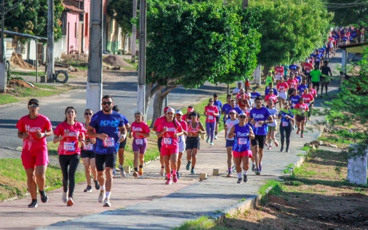 Glória realiza mais uma edição da Corrida Rosa & Azul no Balneário Canto das Águas