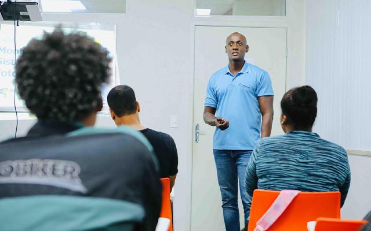 CREATOR: gd-jpeg v1.0 (using IJG JPEG v62), quality = 75