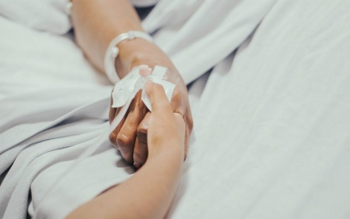 Já ouviu falar em últimos socorros? Saiba o que fazer quando a cura já não é mais o objetivo de um paciente