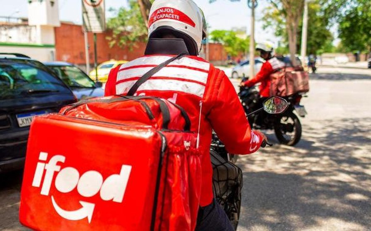 iFood lança campanha “Novembro Absurdo” na Black Friday, com descontos de até 70%