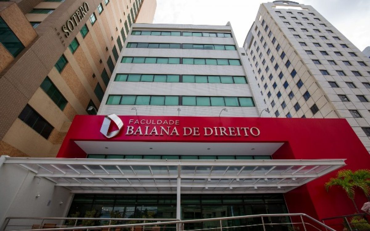 Faculdade Baiana de Direito sedia seminário sobre epilepsia e assina parceria para atendimento jurídico gratuito