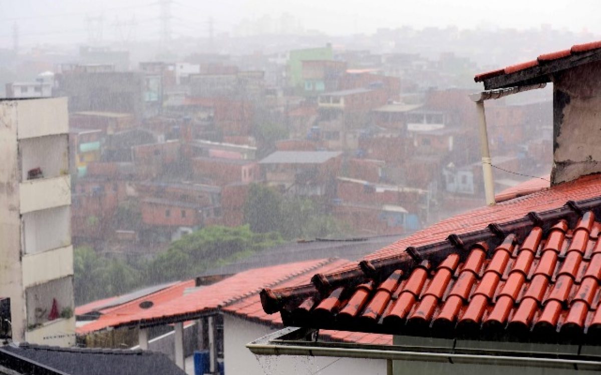 Tempo melhora neste início de semana em Salvador, mas nova frente fria traz chuvas fortes a partir de quarta-feira (3), afirma Codesal