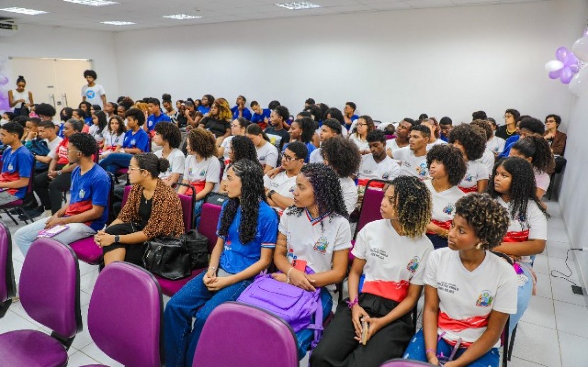 Escuta de jovens mulheres fortalece políticas de enfrentamento à violência de gênero na Bahia