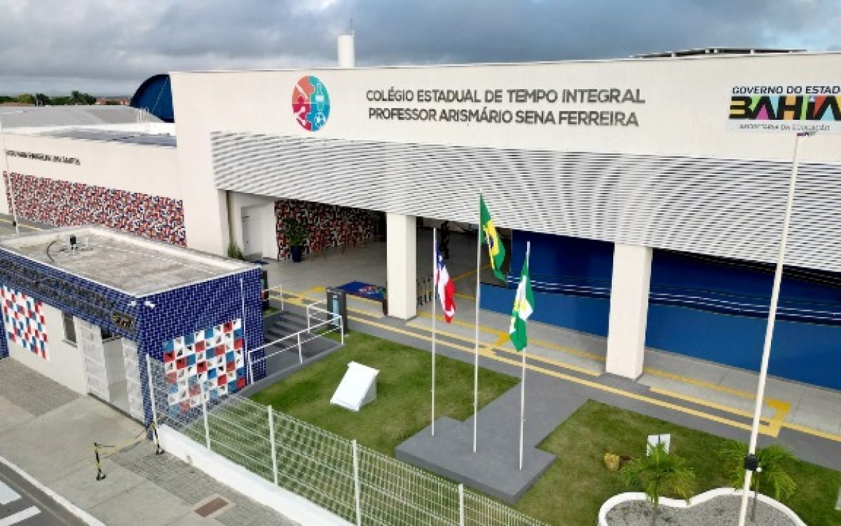 Em Ipirá, Governo do Estado entrega Novo Colégio de Tempo Integral e série de investimentos