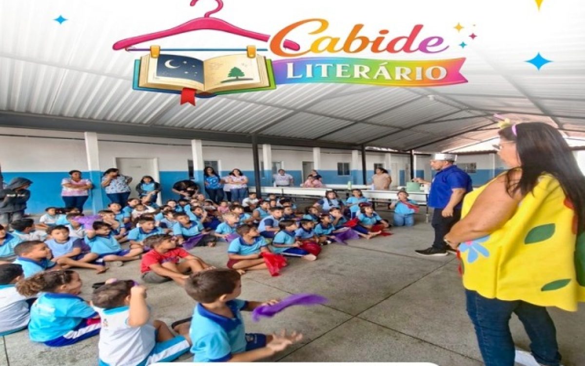 Projeto Cabide Literário amplia acesso à leitura em Glória