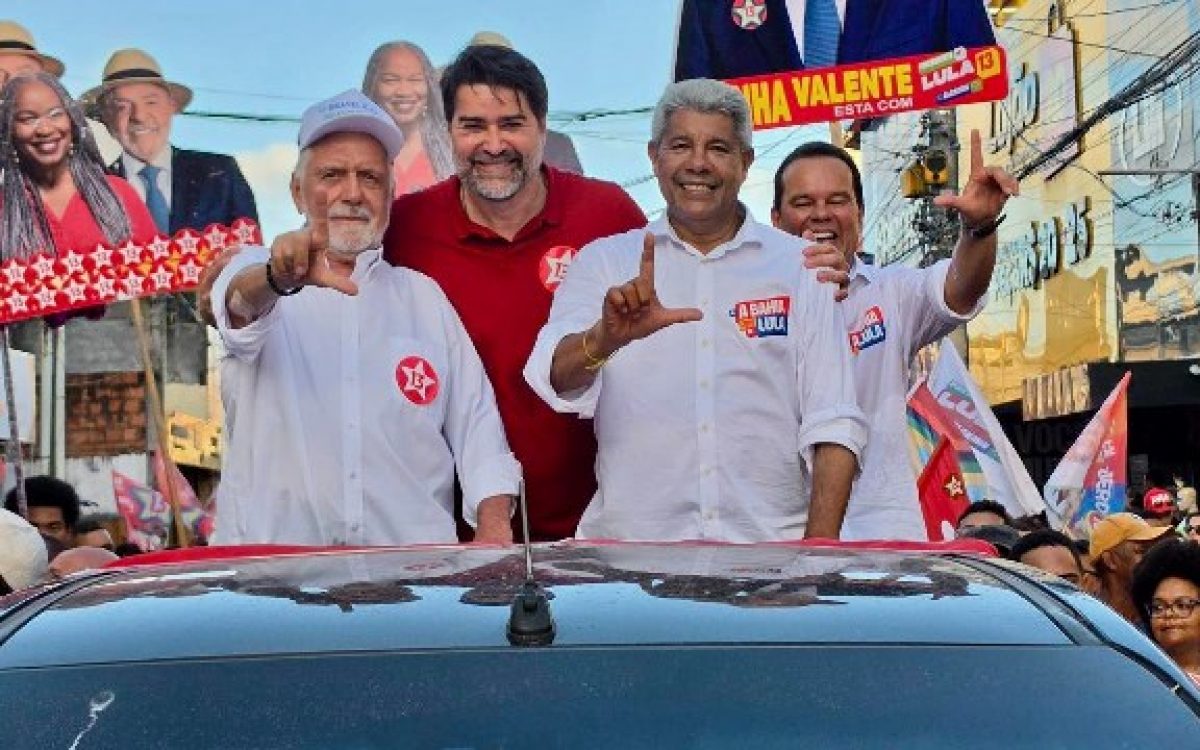 Jerônimo faz caminhada em Salvador e intensifica mobilização por Lula na Bahia