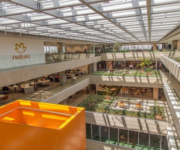 Natura transforma cultura de bem-estar em evidência científica e desenvolve o IDH da Pessoa Colaboradora