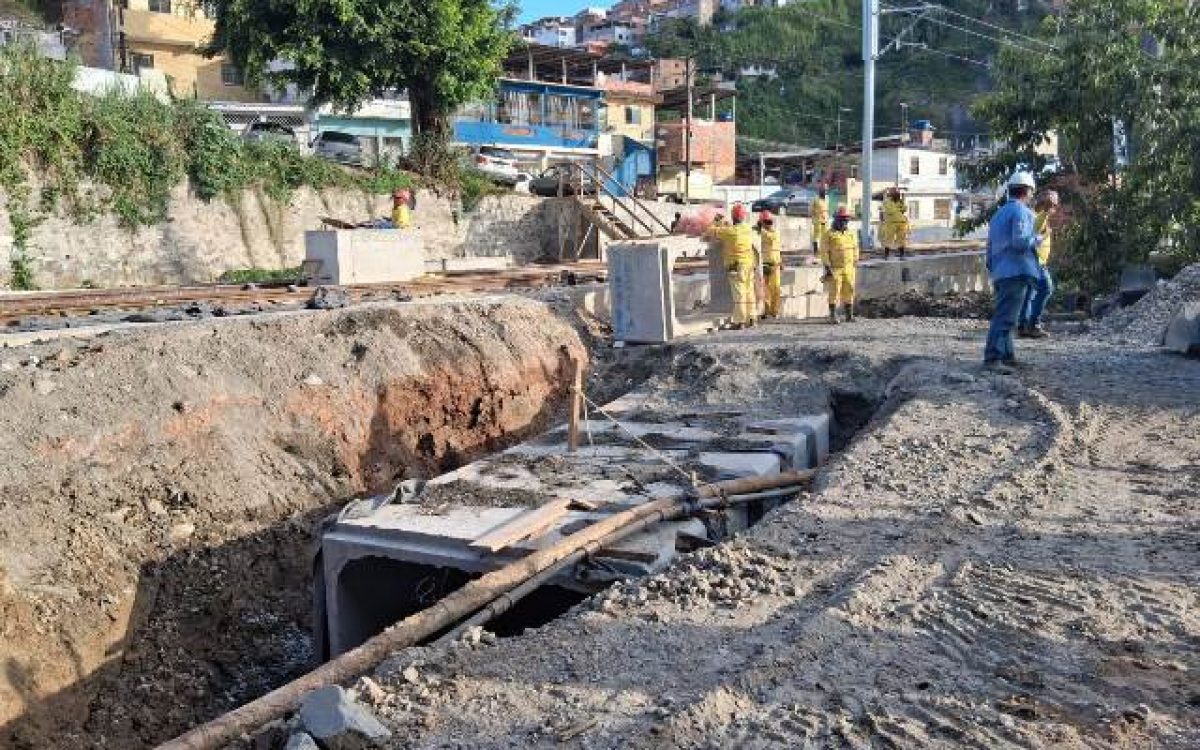 Fim dos alagamentos: obras do VLT criam sistema de captação de condução de grandes volumes de água