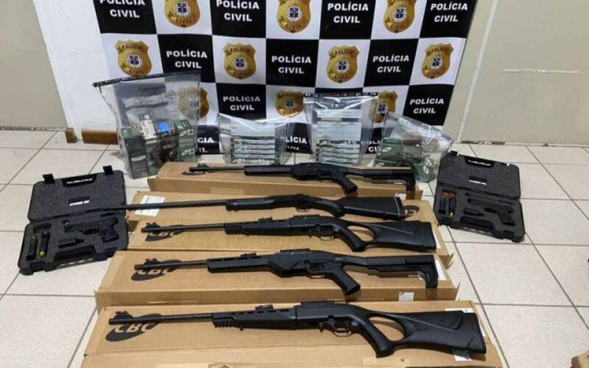 Operação Orion Scorpii fecha três lojas, apreende R$ 200 mil e armas de calibre restrito em ação integrada