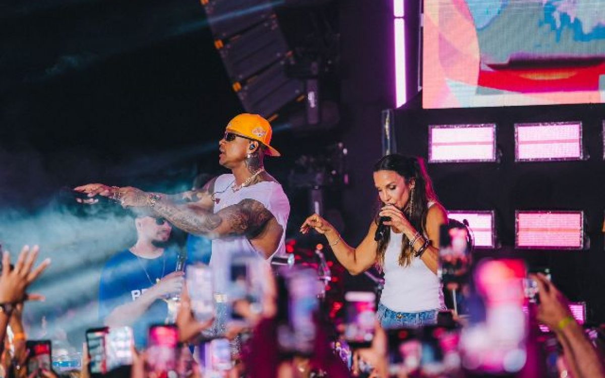 Léo Santana celebra sucesso do PaGGodin em Salvador com ingressos esgotados