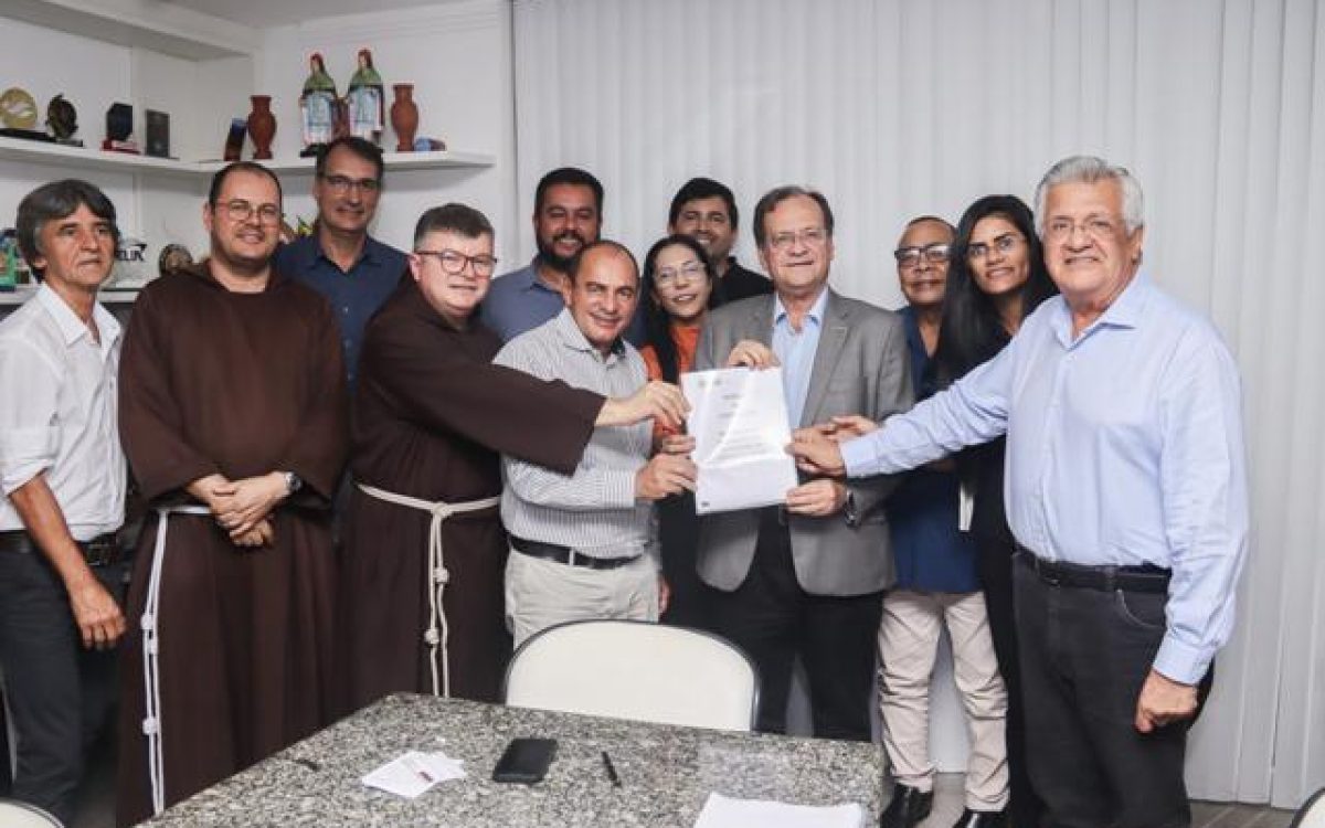 Patrimônios religiosos de Salvador e Esplanada serão requalificados pela Setur-BA