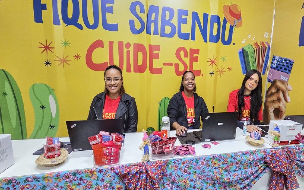 Com recorde de atendimentos, posto da Sesab no Pedrão de Eunápolis reforça prevenção às ISTs