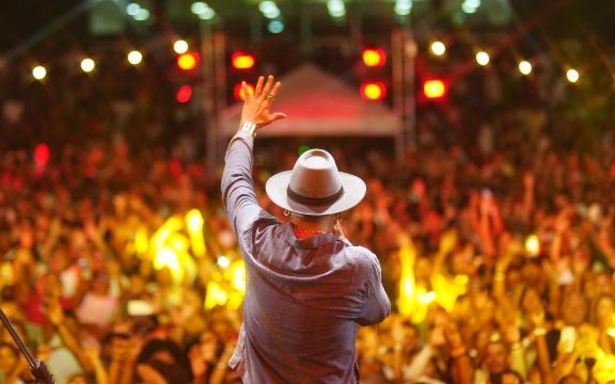 Jau celebra sucesso da primeira edição de 2026 do Pôr do Jau, no Centro de Convenções, em Salvador