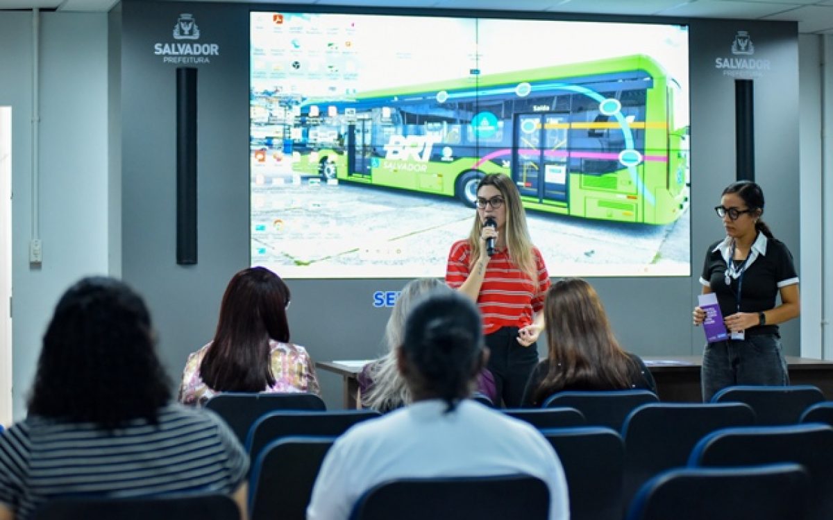 Roda de conversa reúne servidoras da Semob e Transalvador no enfrentamento à violência contra a mulher